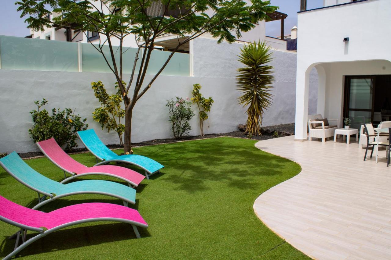 קורלחו Villa Sol Y Paz, Espacioso Jardin Y Aparcamiento מראה חיצוני תמונה