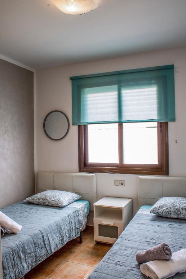 קורלחו Villa Sol Y Paz, Espacioso Jardin Y Aparcamiento מראה חיצוני תמונה
